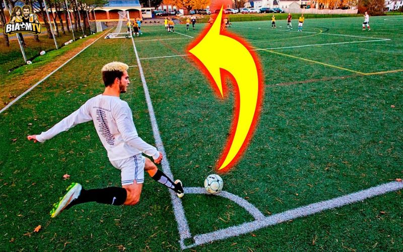 Phạt góc trực tiếp trong bóng đá